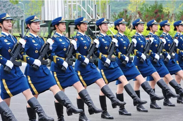 【中华】9月3日阅兵看点全揭秘(方队阵容+武器装备+空中梯队+外国嘉宾) 【中华】9月3日阅兵看点全揭秘(方队阵容+武器装备+空中梯队+外国嘉宾)