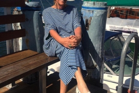 时尚|潮！澳六旬时尚老太穿衣服全年不重样走红网络（组图）